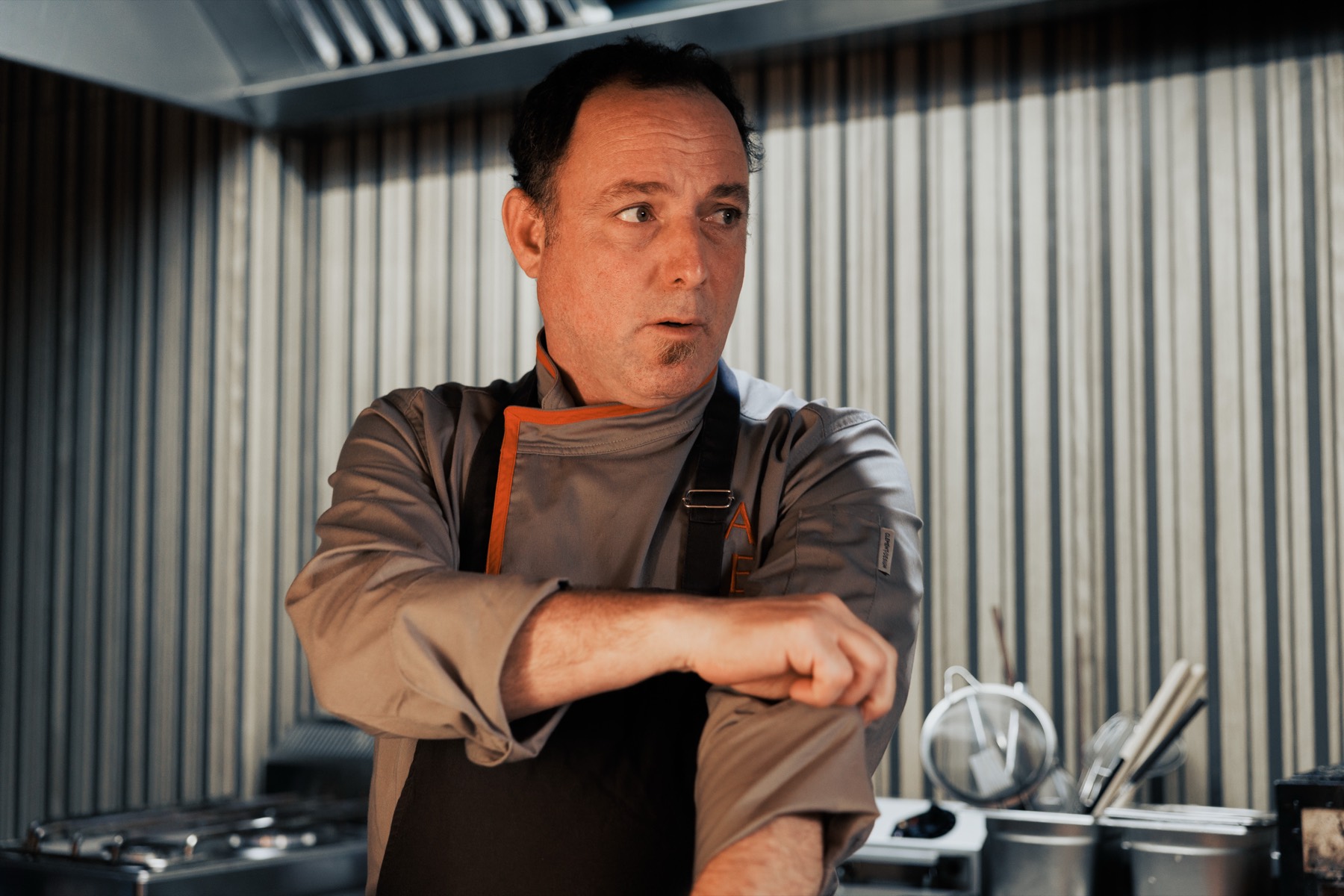 Juan, en su cocina