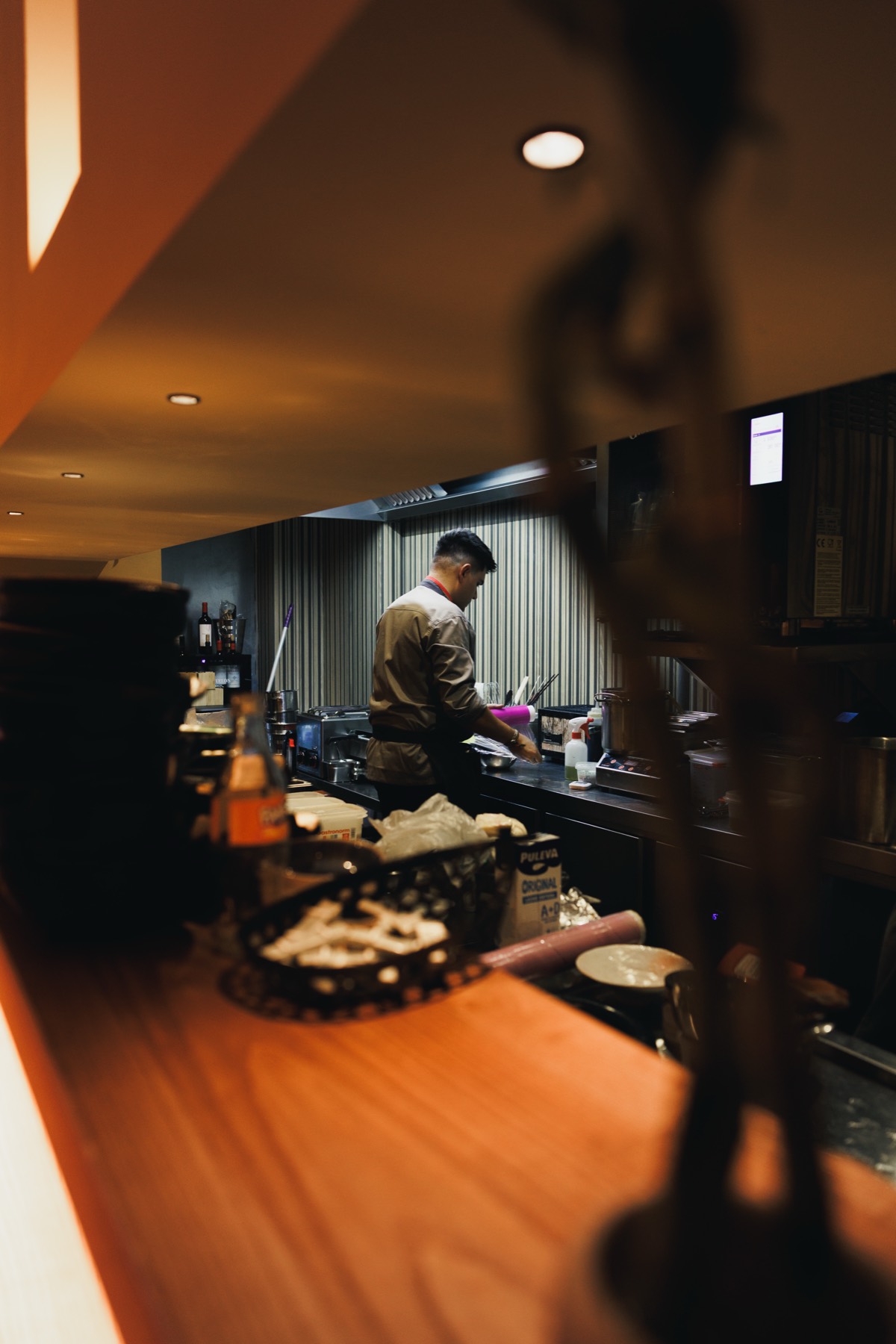 El comedor al caer la noche